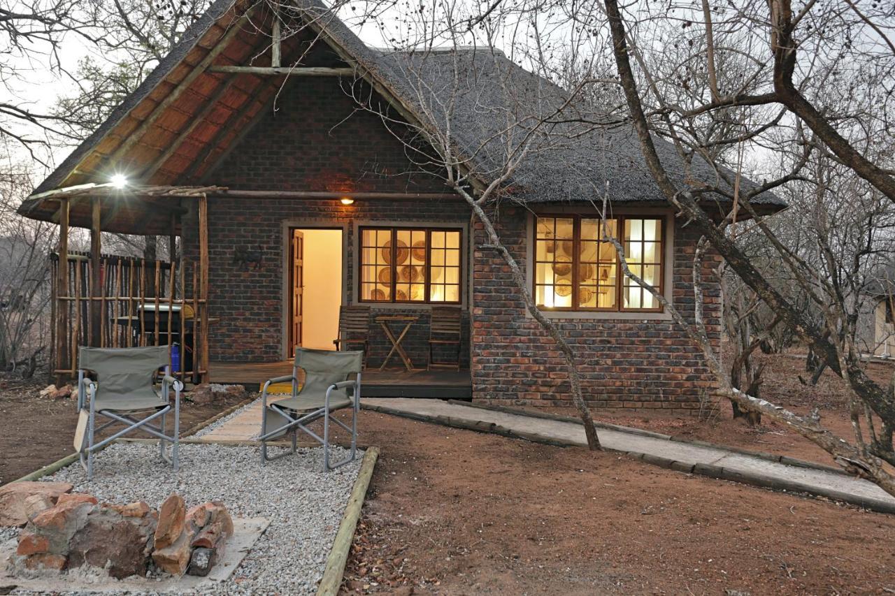 Tusk Bush Lodge Marloth Park Zewnętrze zdjęcie