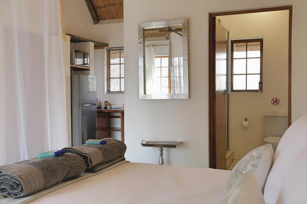 Tusk Bush Lodge Marloth Park Zewnętrze zdjęcie
