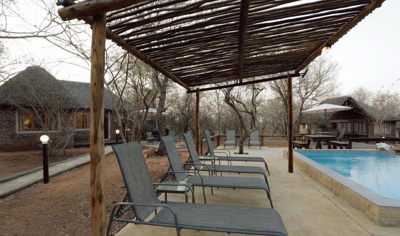 Tusk Bush Lodge Marloth Park Zewnętrze zdjęcie