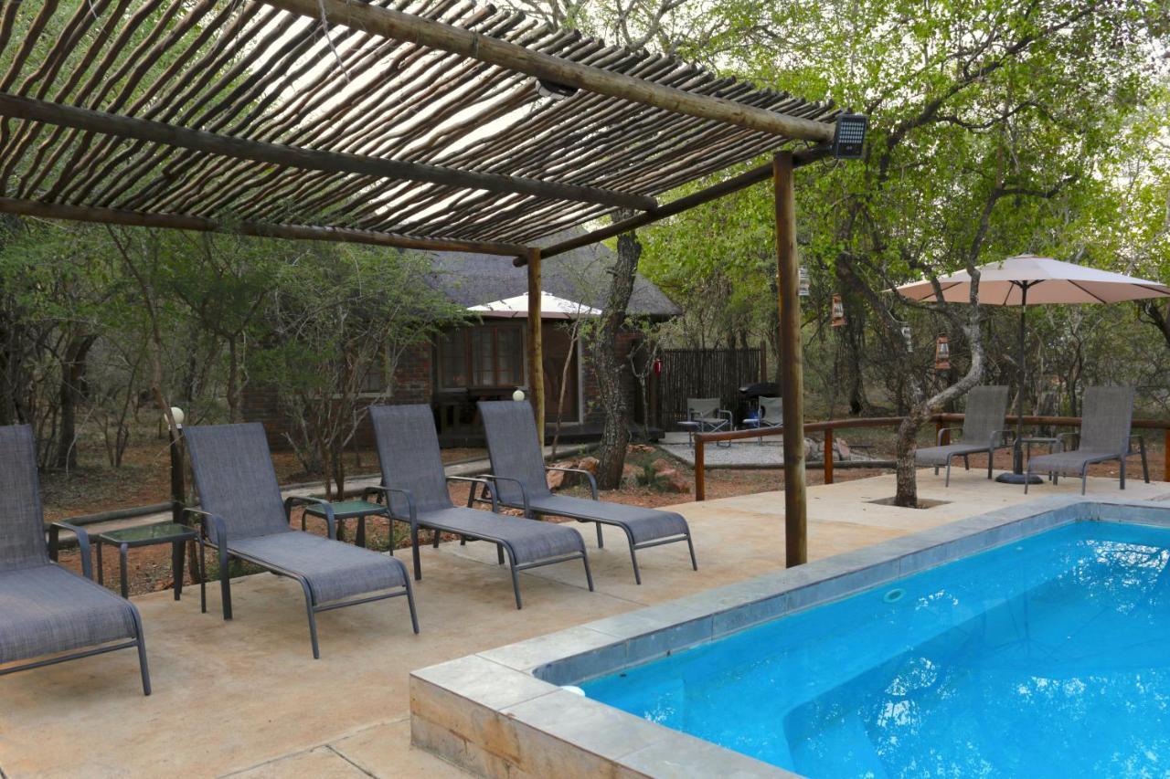 Tusk Bush Lodge Marloth Park Zewnętrze zdjęcie